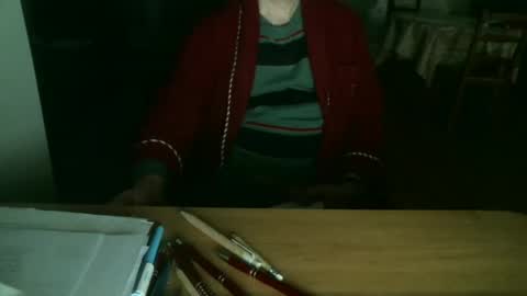 Snapshot of kisslog1 chatting on December 14, 2024, 8:23 am kisslog1 online show from December 14, 2024, 8:23 am