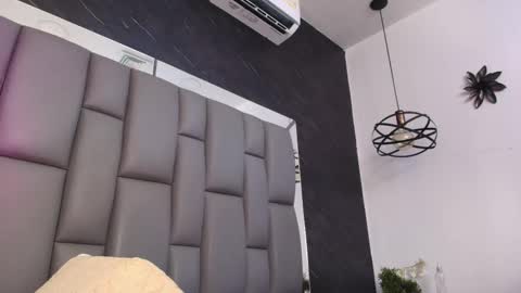 BELLA FLAME online show from February 14, 2026, 6:59 pm