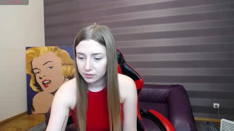 kissme_now online show from February 2, 2026, 1:32 pm