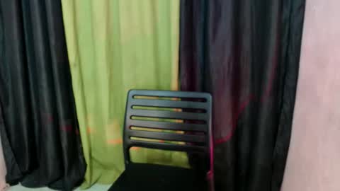 kissmycock_ online show from February 11, 2026, 9:47 am