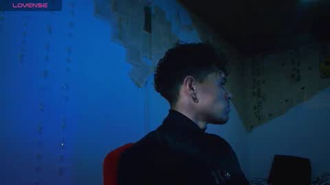 Snapshot of kisstarxxx chatting on September 16, 2025, 3:07 am Helena and Brad online show from September 16, 2025, 3:07 am