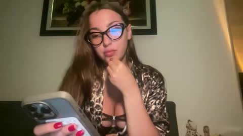 Kit kata online show from February 25, 2026, 8:07 pm