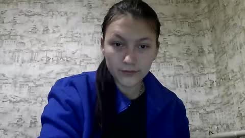 kiti_kitiss online show from January 19, 2025, 9:11 am