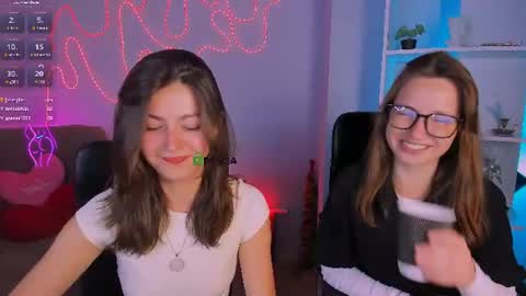 Snapshot of kitniss_dreamy chatting on July 19, 2026, 7:17 pm kitniss online show from July 19, 2026, 7:17 pm