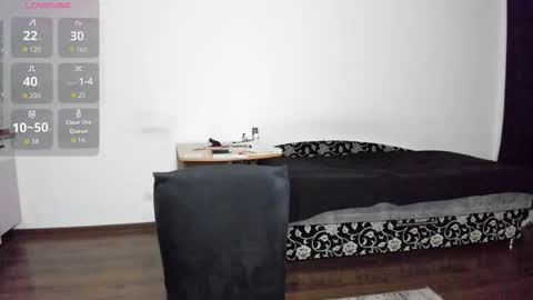 Kitsune online show from September 23, 2025, 8:23 pm