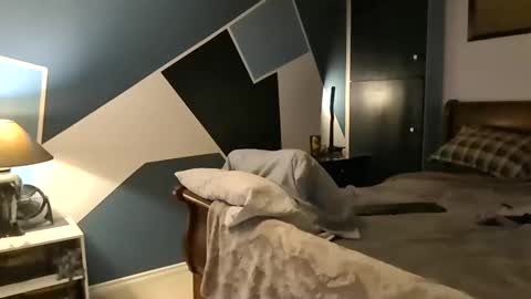 KittenKatch online show from November 19, 2025, 7:41 am