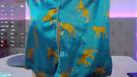 Snapshot of kittiexmoon chatting on September 13, 2025, 4:34 am Kittie online show from September 13, 2025, 4:34 am