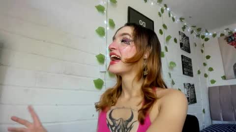  KITTY online show from December 4, 2025, 7:55 pm