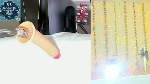 Snapshot of kitty__rosse__ chatting on April 2, 2026, 10:02 am Kitty online show from April 2, 2026, 10:02 am
