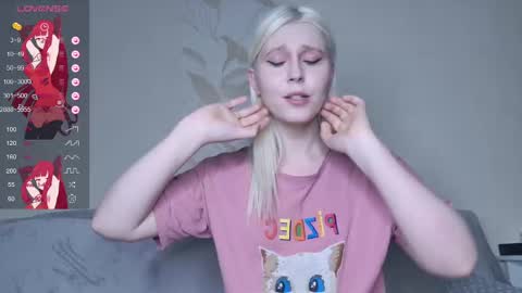 Evelyn online show from March 7, 2025, 1:29 pm