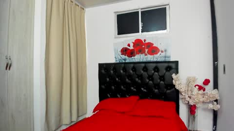Snapshot of kitty_f00x chatting on July 16, 2026, 1:06 pm kitty_f00x online show from July 16, 2026, 1:06 pm