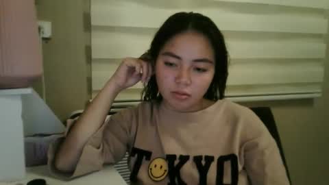 kitty_fussy online show from February 19, 2026, 2:02 pm