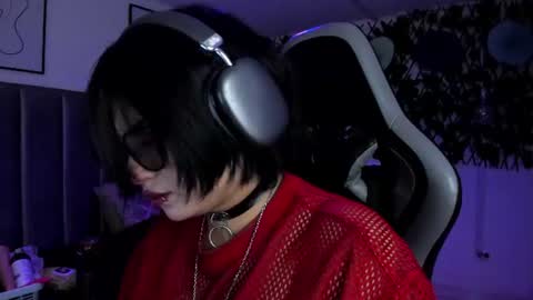 Snapshot of kitty_gang chatting on July 1, 2026, 1:29 am Camila online show from July 1, 2026, 1:29 am