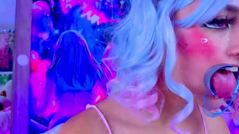 Nicol Gomez online show from December 15, 2025, 9:52 pm