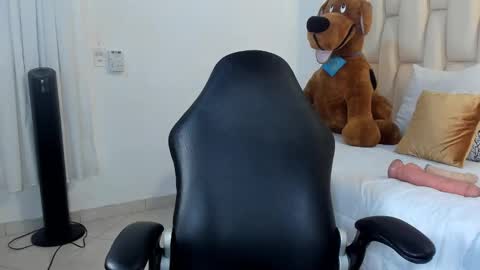 Kitty Rose online show from February 18, 2026, 11:50 am