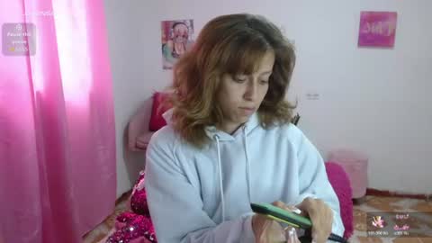 Snapshot of kitty_seducction chatting on July 5, 2026, 7:54 pm Aleja online show from July 5, 2026, 7:54 pm