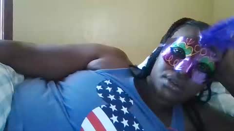 kitty_super online show from September 26, 2025, 1:04 pm