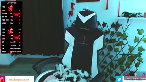 Snapshot of kitty_vaal chatting on February 8, 2025, 5:08 am kitty_vaal online show from February 8, 2025, 5:08 am