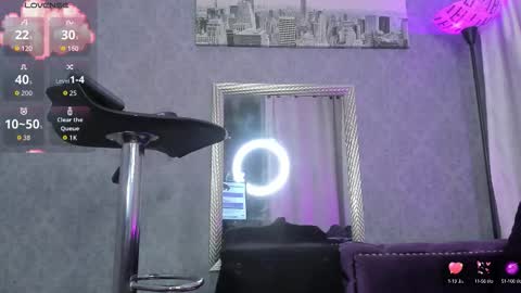Snapshot of kitty_wichis chatting on October 10, 2025, 4:44 am Kendall Saray online show from October 10, 2025, 4:44 am
