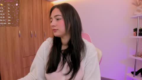 Snapshot of kittyfeet2 chatting on June 18, 2026, 8:46 pm kitty online show from June 18, 2026, 8:46 pm