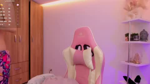 Snapshot of kittyfeet2 chatting on June 24, 2026, 4:11 am kitty online show from June 24, 2026, 4:11 am