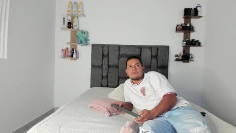 kittymaxsteel__ online show from February 21, 2025, 7:32 pm
