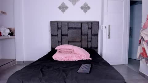 kittymaxsteel__ online show from March 8, 2025, 11:28 pm