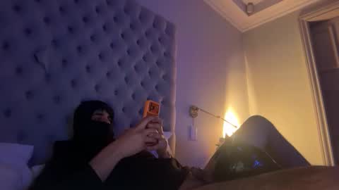 kitycatbaby online show from June 3, 2026, 11:54 pm