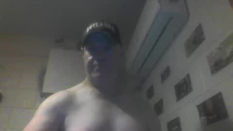 kiwiguy19773 online show from March 28, 2026, 9:42 am