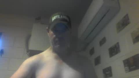 kiwiguy19773 online show from May 3, 2026, 5:13 am