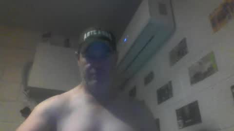 kiwiguy19773 online show from May 11, 2026, 7:03 am