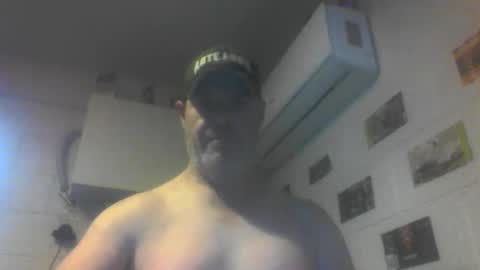 kiwiguy19773 online show from May 16, 2026, 4:20 am