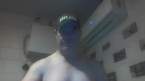 kiwiguy19773 online show from May 22, 2026, 7:15 am