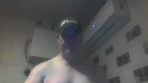 kiwiguy19773 online show from May 25, 2026, 6:52 am