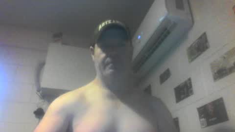 kiwiguy19773 online show from June 28, 2026, 8:59 pm