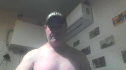 kiwiguy19773 online show from July 14, 2026, 7:24 am