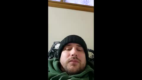 Kiki and Victor online show from January 14, 2026, 10:58 pm