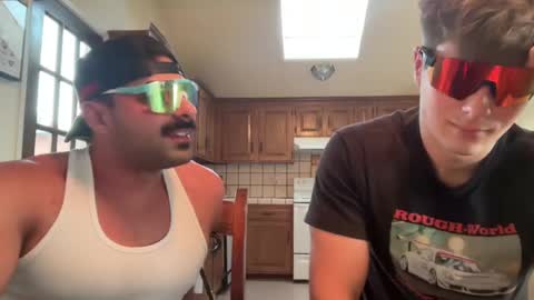 Snapshot of klakes chatting on July 11, 2026, 3:20 am BarbellBoys online show from July 11, 2026, 3:20 am