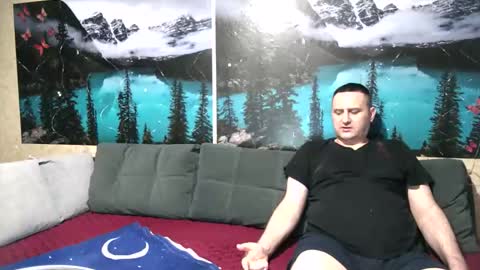 Kleosnow online show from March 3, 2026, 6:30 am