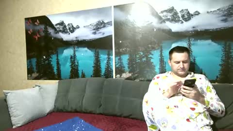 Snapshot of kleosnow chatting on May 5, 2026, 9:06 am Kleosnow online show from May 5, 2026, 9:06 am