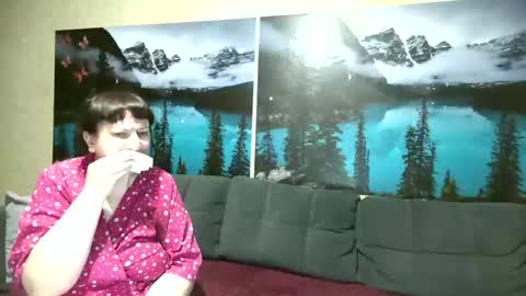 Snapshot of kleosnow chatting on May 21, 2026, 8:21 am Kleosnow online show from May 21, 2026, 8:21 am