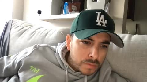 kling12034 online show from February 22, 2026, 7:12 pm