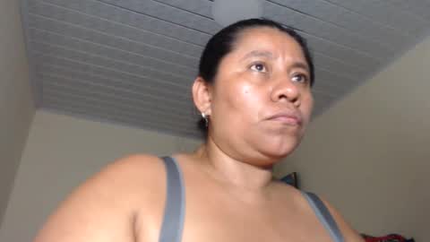 Kloe online show from March 6, 2025, 3:13 am