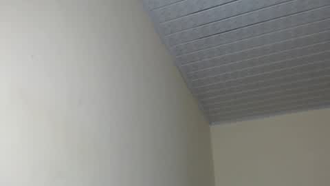 Kloe online show from March 9, 2025, 11:35 pm