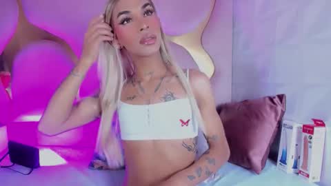 Kloe online show from March 29, 2026, 1:11 pm