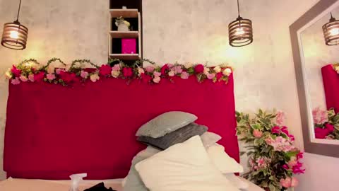 Snapshot of kloeh_star chatting on June 1, 2026, 7:48 pm Kloeh online show from June 1, 2026, 7:48 pm