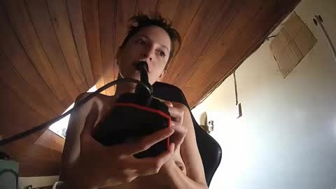 Snapshot of klowrash chatting on January 5, 2025, 1:36 pm Klowrash online show from January 5, 2025, 1:36 pm