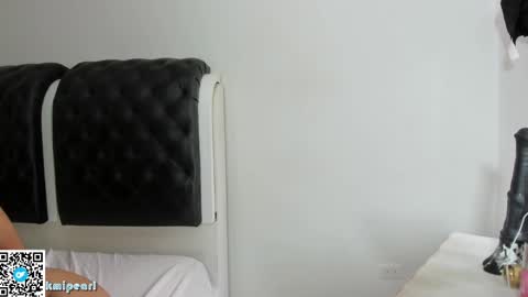 Camila Reyes online show from February 25, 2025, 1:39 pm