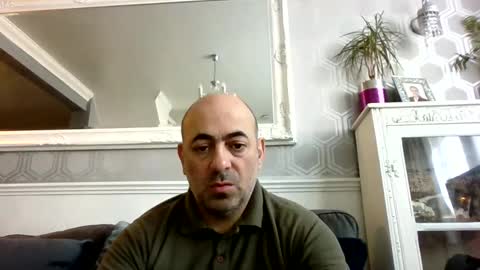 knickerwhipper online show from March 4, 2025, 10:46 am