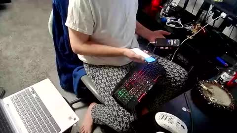 Kevin Fitz online show from December 1, 2025, 12:26 am